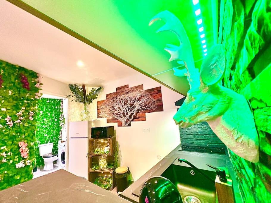 La Foret Enchantee, Centre Ville Pont-Sur-Yonne Bagian luar foto
